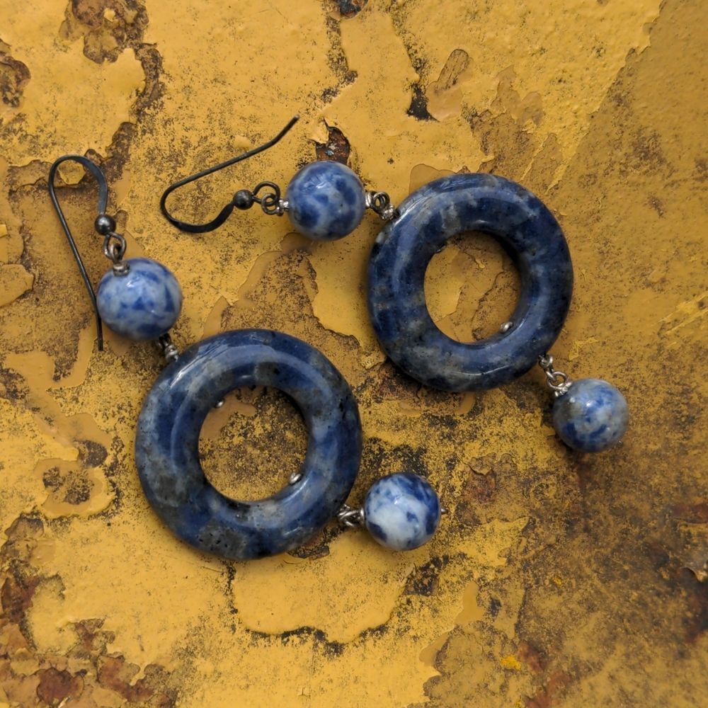 Handcrafted Dangling Blue Sodalite Stone Earrings - Picture 3 of 6